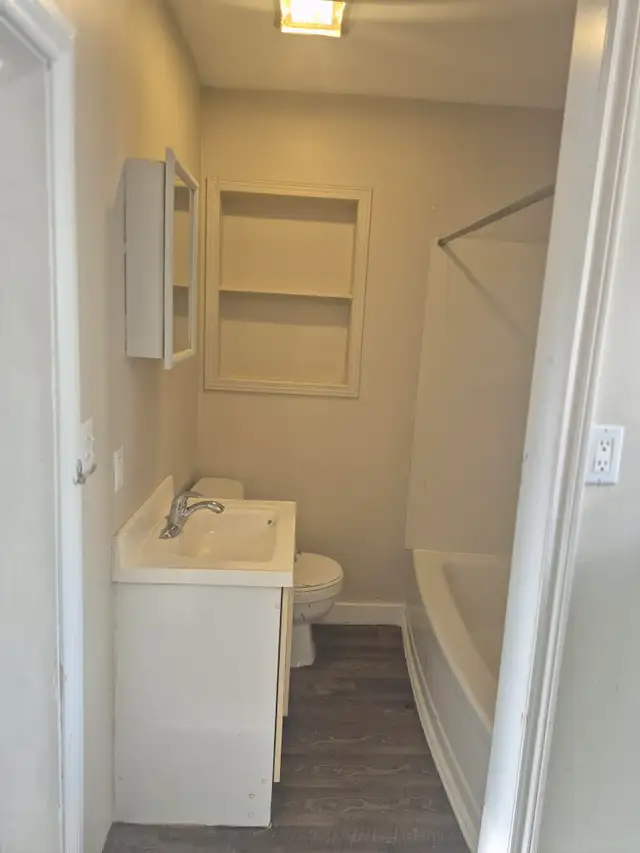 2 Bed / 1 Bath Home in Sault Ste. Marie – $1,799/month + Utiliti in Long Term Rentals in Sault Ste. Marie - Image 9