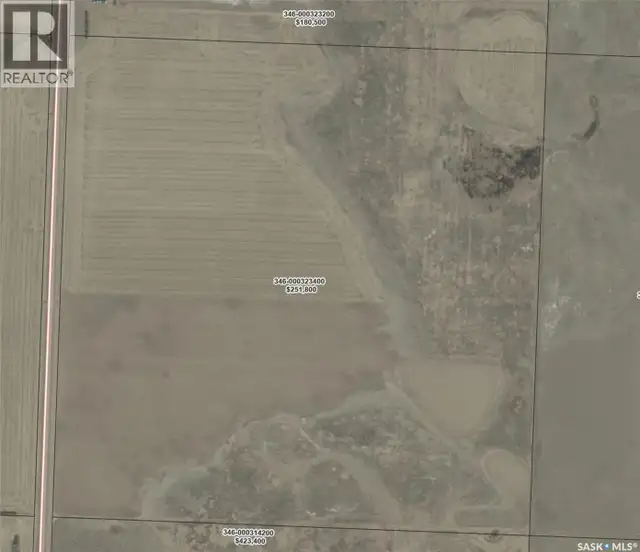 RM Perdue Farmland Perdue Rm No. 346, Saskatchewan in Land for Sale in Saskatoon - Image 4