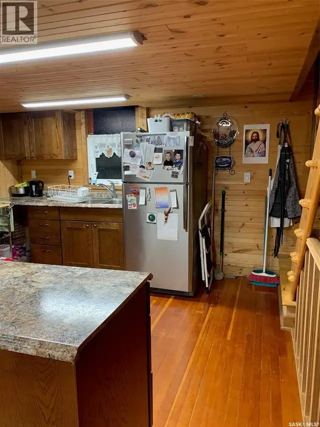 222 1st AVENUE Glaslyn, Saskatchewan in Houses for Sale in Prince Albert - Image 15