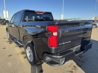 . Engine: Turbocharged Diesel I6 3.0L/182 (image 2)