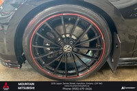 Navigation, Leather Seats, Heated Seats, Premium Sound Package, Rear View Camera! Compare at $25748... (image 5)