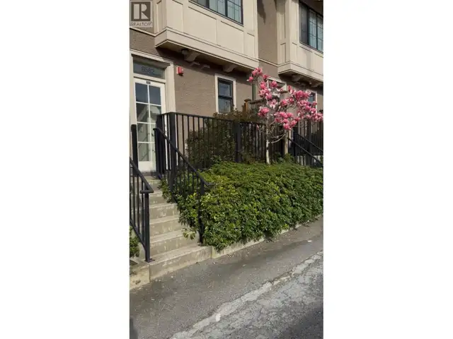 8562 OSLER STREET Vancouver, British Columbia in Condos for Sale in North Shore - Image 27
