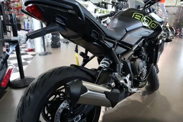 2025 Triumph Tiger Sport 800 Sapphire Black in Sport Touring in Edmonton - Image 4