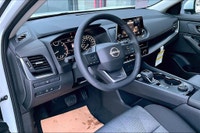 Remote Start,pro Pilot Assist,power Liftgate,intelligent Lane Intervention,panoramic Moonroof,heated... (image 7)