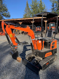 Great deal on this new 2024 Excavator with thumb