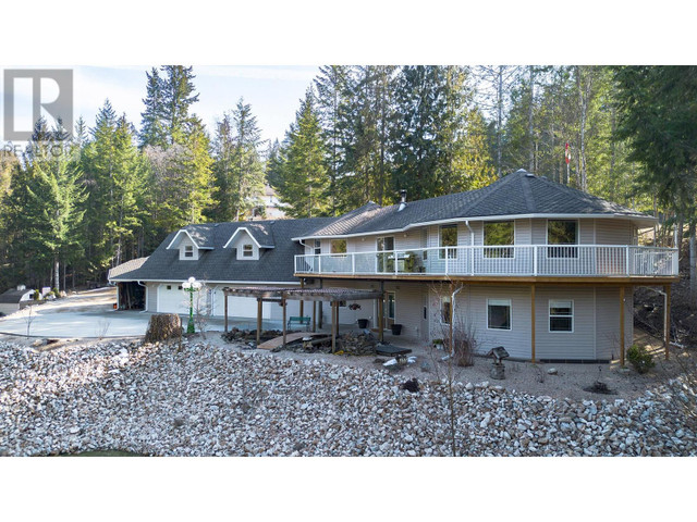 2743 Lake Mount Place Blind Bay, British Columbia in Houses for Sale in Kamloops