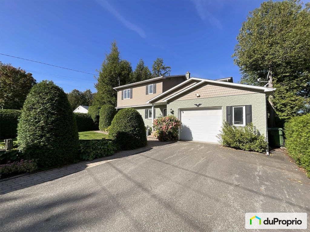 $719,000 - 2 Storey for sale in St-Francois-Xavier-De-Brompton — photo 1