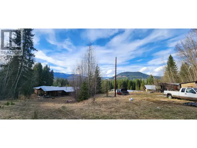 3584 Barriere South Road Barriere, British Columbia in Land for Sale in Kamloops - Image 32