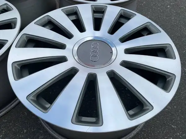 Stunning - Genuine Factory OEM Audi A8 19" rims in exc used cond in Tires & Rims in Delta/Surrey/Langley - Image 8
