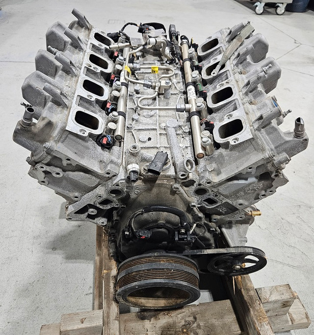 5.3 Ltr GMC engine in Engine & Engine Parts in St. Catharines