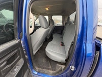 Recent Arrival! 2018 Ram 1500 ST SXT QUAD CAB | 5.7L HEMI V8 | 1 OWNER | TONNEAU CO Blue Streak Pear... (image 6)