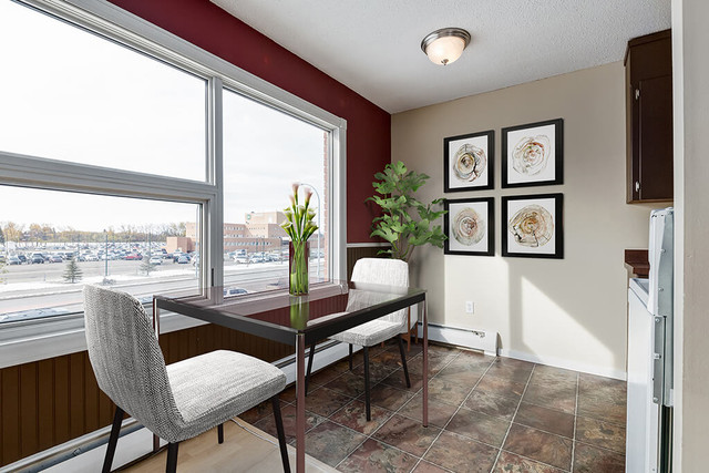 Affordable Apartments for Rent - 233 Bradbrooke Drive - Apartmen in Long Term Rentals in Regina