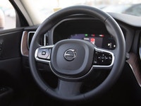 Accident free, local trade in, serviced at Volvo dealerships in Calgary, panoramic sunroof, Apple Ca... (image 5)