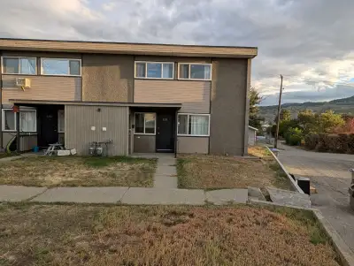 3 Bedroom, 1.5 Bath Townhome $2,150/month Available Now! Call or text 778-770-5336 to book a viewing...