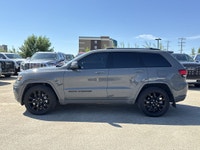 AMVIC Licensed Dealer * Heated Seats & Steering Wheel * Power Liftgate * Remote Start * Universal Ga... (image 4)