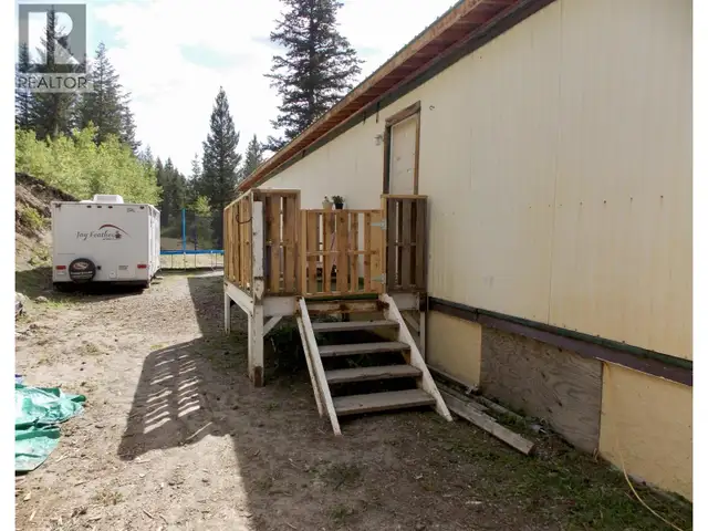 2359 CHIMNEY LAKE ROAD Williams Lake, British Columbia in Houses for Sale in Williams Lake - Image 27