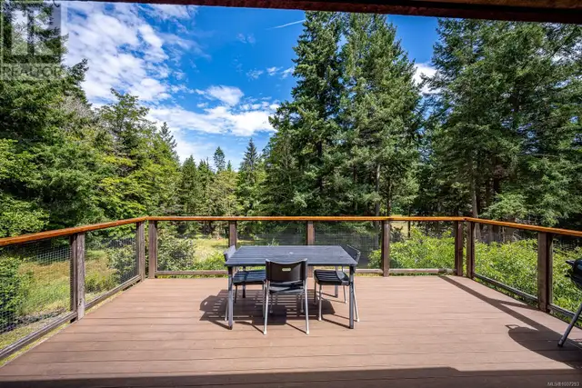 9900 Greenhill Rd Denman Island, British Columbia in Houses for Sale in Comox / Courtenay / Cumberland - Image 3
