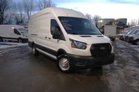 2025 Ford Transit Cargo Van AWD / 4X4 / 13.000 KM / 2025 FORD TRANSIT T-250 CARGO TOIT HAUT 148EL AL... (image 2)