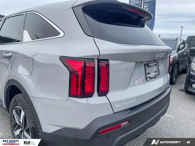 2023 KIA Sorento LX+ AWD for sale in Cars & Trucks in Kelowna - Image 26