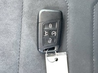 ==== Vehicle Highlights ==== * 2025 Volkswagen Taos Comfortline * 4MOTION All-Wheel Drive (AWD) * On... (image 9)