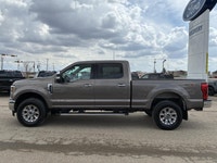 See Dealer Website for Details. Ford Super Duty F-250 SRW Lariat 2019 ... Engine: 8 Cylinder Engine... (image 3)