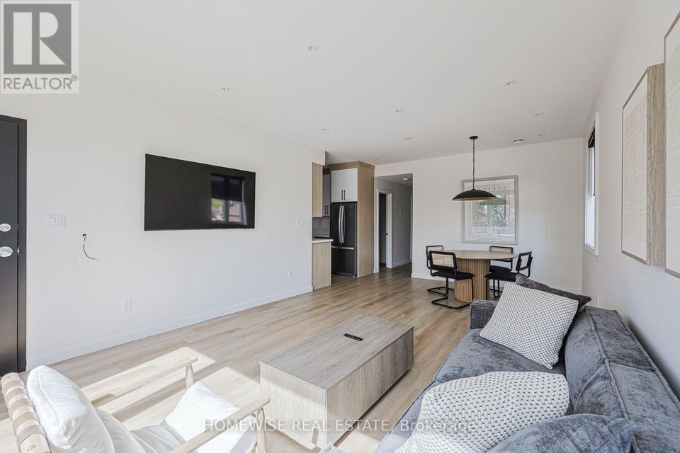 3 - 159 LOCKSLEY AVENUE Toronto (Briar Hill-Belgravia), Ontario 5