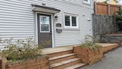 Available Now!... Welcome to 19 Oak Street, downtown Dartmouth! This Main Floor flat has been loving...