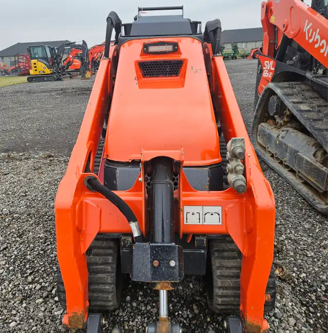 2022 Kubota 2022 Kubota SCL1000 - Track Loader in Heavy Equipment in Windsor Region - Image 5