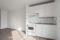 PROMOTION 1 MOIS GRATUIT ! Appartement 2.5 à louer à partir de 995$ Appartement 3.5 à louer à partir... (image 2)