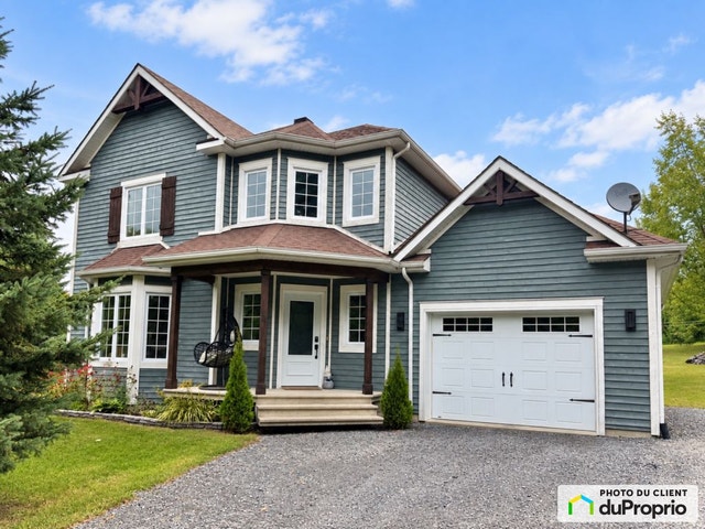 $735,000 - 2 Storey for sale in Compton — photo 1