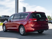 Welcome to 400 Chrysler Dodge Jeep Ram. 3.6L Pentastar V-6 engine - Advanced infotainment systems -... (image 5)