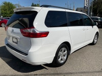 Vehicle Highlights: - Accident free - 8 passenger Very desirable Toyota Sienna LE 8 passenger has la... (image 6)