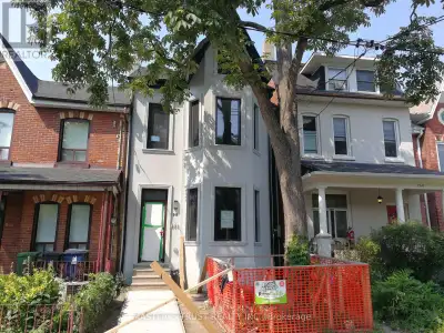 LOWUNIT - 246 LIPPINCOTT STREET Toronto (University), Ontario