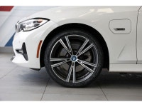 PLUG-IN HYBRID! Check out our large selection of pre-owned vehicles today. 2022 BMW 3 Series 330e xD... (image 6)