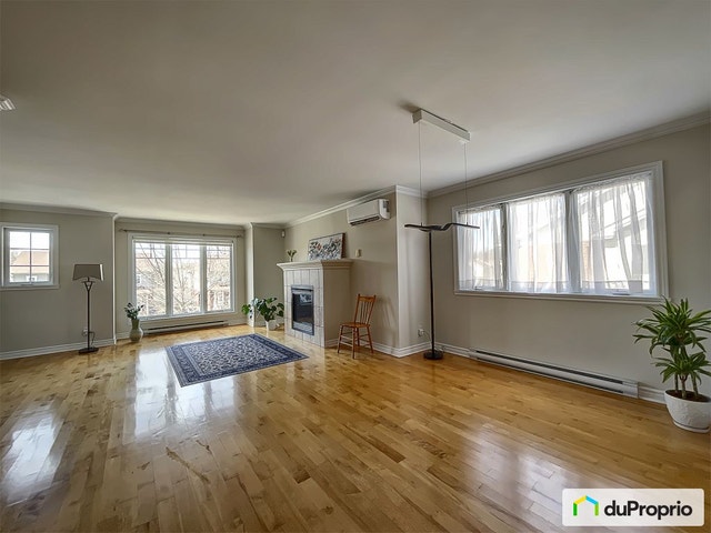 $395,000 - Condominium for sale in Longueuil (Vieux-Longueuil) — photo 3