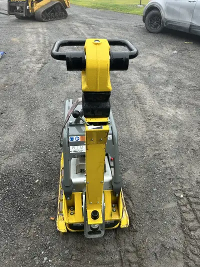 Details Condition Used - like new Brand Wacker 55 hours like new. Closing company. No rush to sale.....
