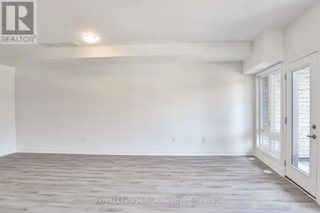 27 WYN WOOD LANE Orillia, Ontario in Houses for Sale in Barrie - Image 12