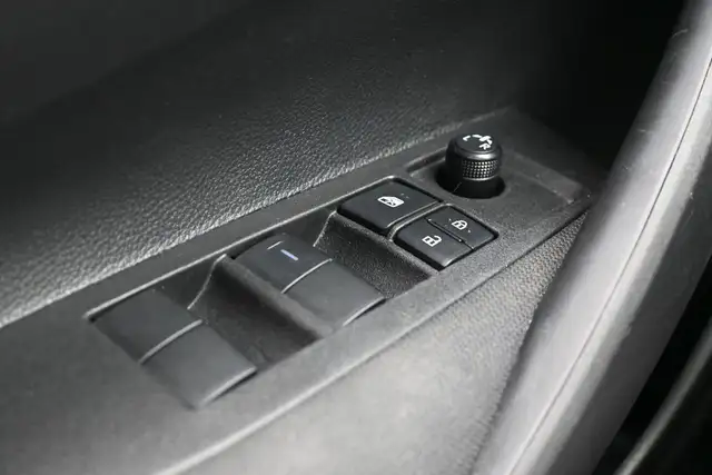 2025 Toyota Corolla LE Power Sunroof | Wireless Charging | 902-4 in Cars & Trucks in Dartmouth - Image 14