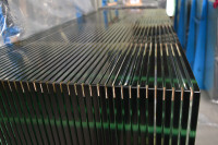 Tempered Glass for Railings and Stainless Steel Hardware