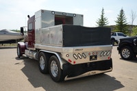 --DRIVE THE DREAM THIS SUMMER AT ADRENALIN MOTORS! NOW LOCATED IN GASOLINE ALLEY, RED DEER!-- 2009 L... (image 6)