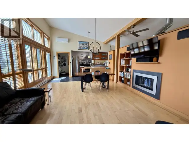 5460 CARLSON ROAD 100 Mile House, British Columbia in Houses for Sale in 100 Mile House - Image 7