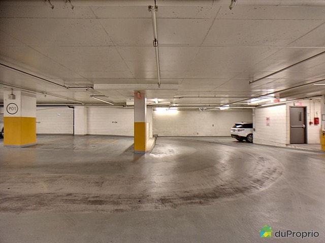 $699,000 - Condominium in Ville-Marie (downtown, old Mtl) — photo 1