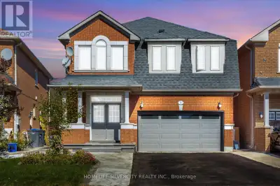 Stunning 2000+ sqft home in Brampton's Springdale neighborhood. Steps to great schools, shopping and...