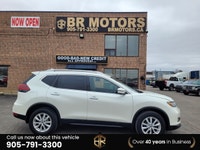 No accident Ontario vehicle with Lot of Options! Call (905) 791-3300 - Black Fabric interior, - AWD,... (image 3)