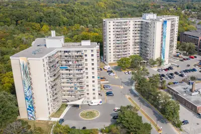 Lawrence East Apartments - 1 Bedroom available at 4000 Lawrence