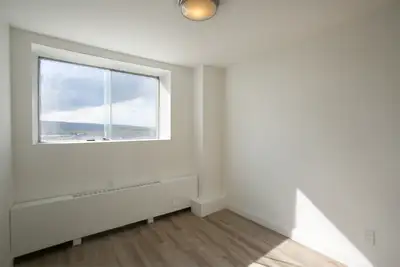 Collingwood 1 Bedroom Apartment for Rent - 120 Elm Street, View more