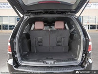 TIRES: 265/50R20 ALL-SEASON PERFORMANCE,ENGINE: 5.7L HEMI V8 VVT W/MDS (STD),MOPAR DUAL STRIPES- GUN... (image 7)