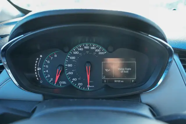 2021 Chevrolet Trax LS | Rear-View Camera | Carplay | No in Cars & Trucks in Calgary - Image 15