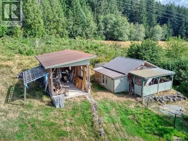 12328 HIGHWAY 101 Powell River, British Columbia in Houses for Sale in Sunshine Coast - Image 33