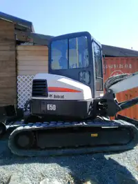 Bobcat E50 with A51 option package